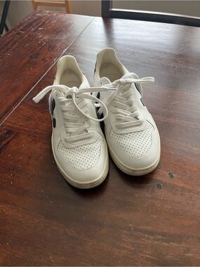 Veja White Sneakers with Black V Logo